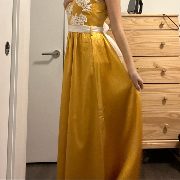 SOLD-Mustard long prom dress - Picture 5 of 6